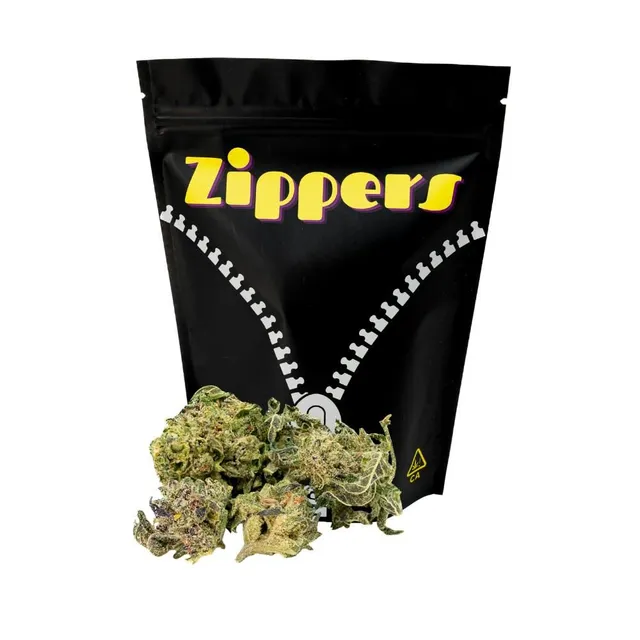 Zippers Cannabis black bag with nug